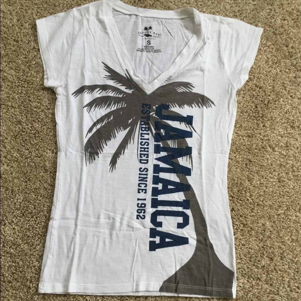 Groovy Bay White Jamaica V-neck Short Sleeve Tee